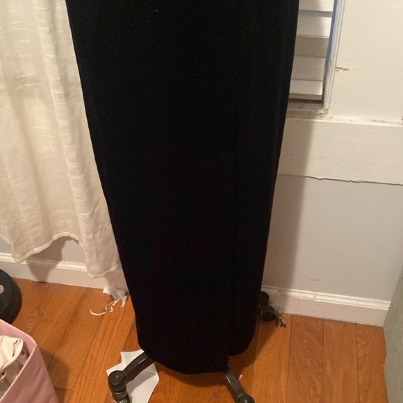 Night beautiful dress - Picture 7 of 9